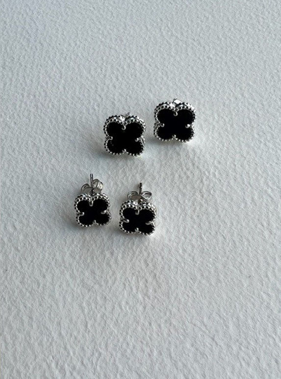 Van cleef black deals earrings