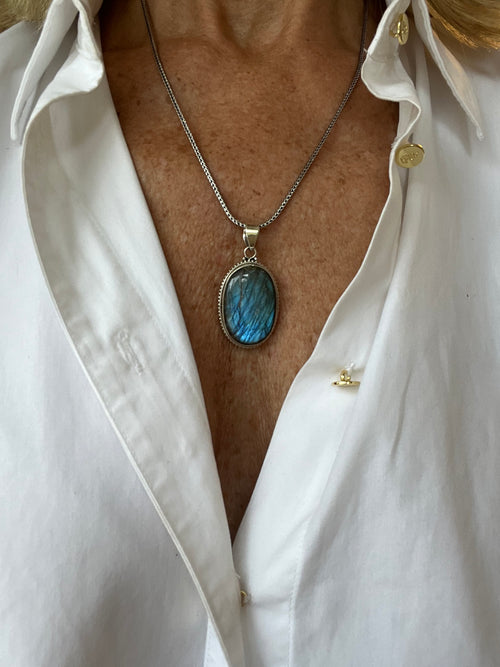 Labradorite Oval Pendant + Silver Chain | Shae