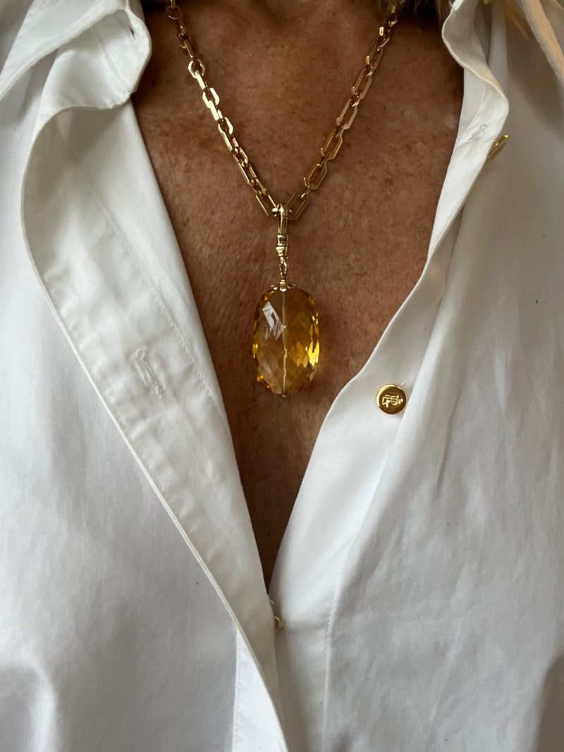 Yellow Citron Pendant on Gold Chain | Kira