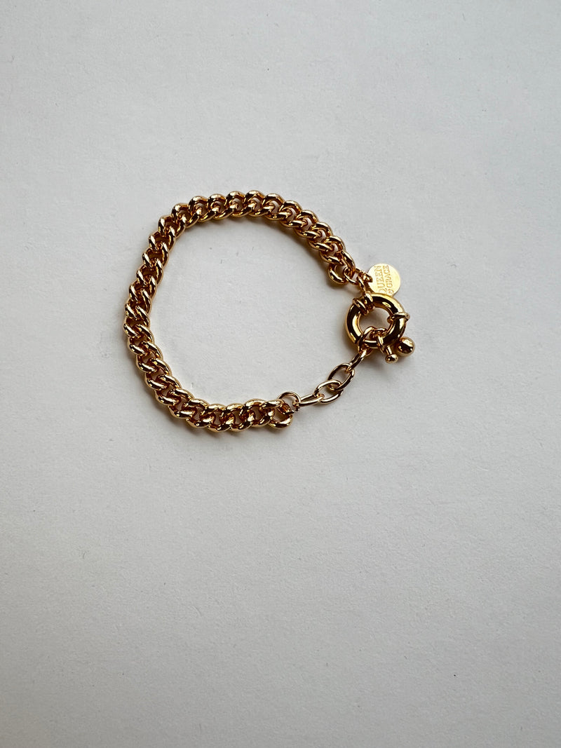 Curb Link Bracelet | Tia