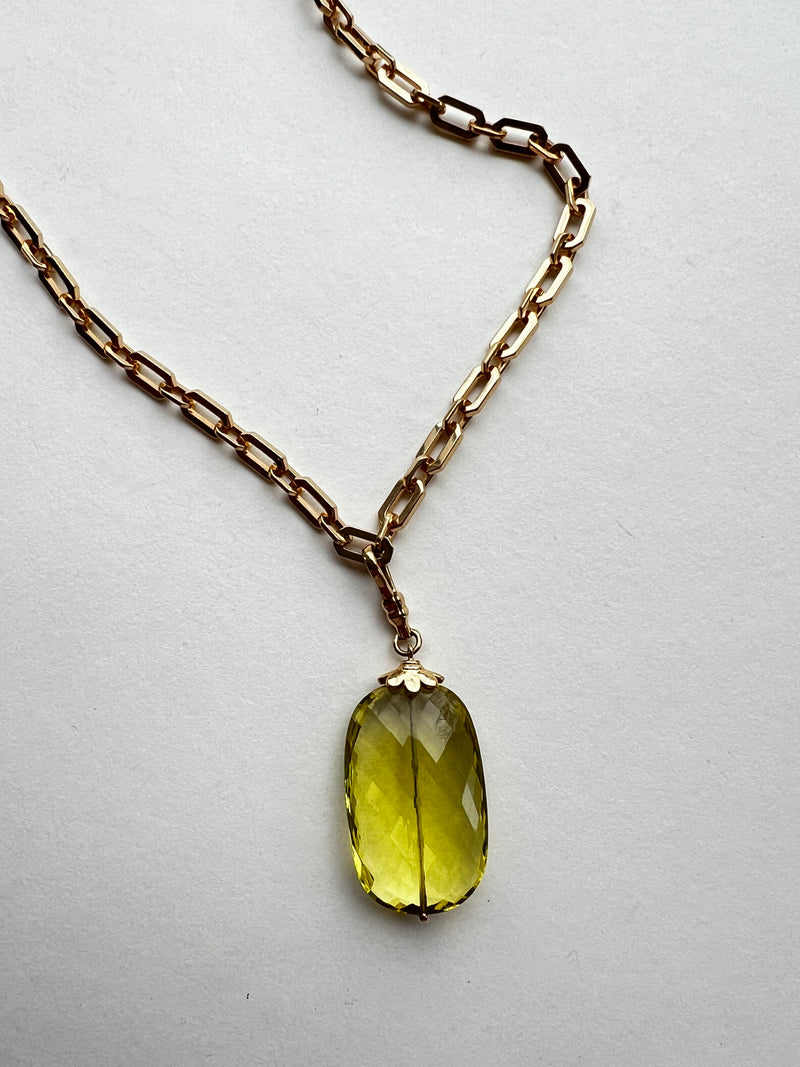 Lemon Citron Pendant on Gold Chain | Kira