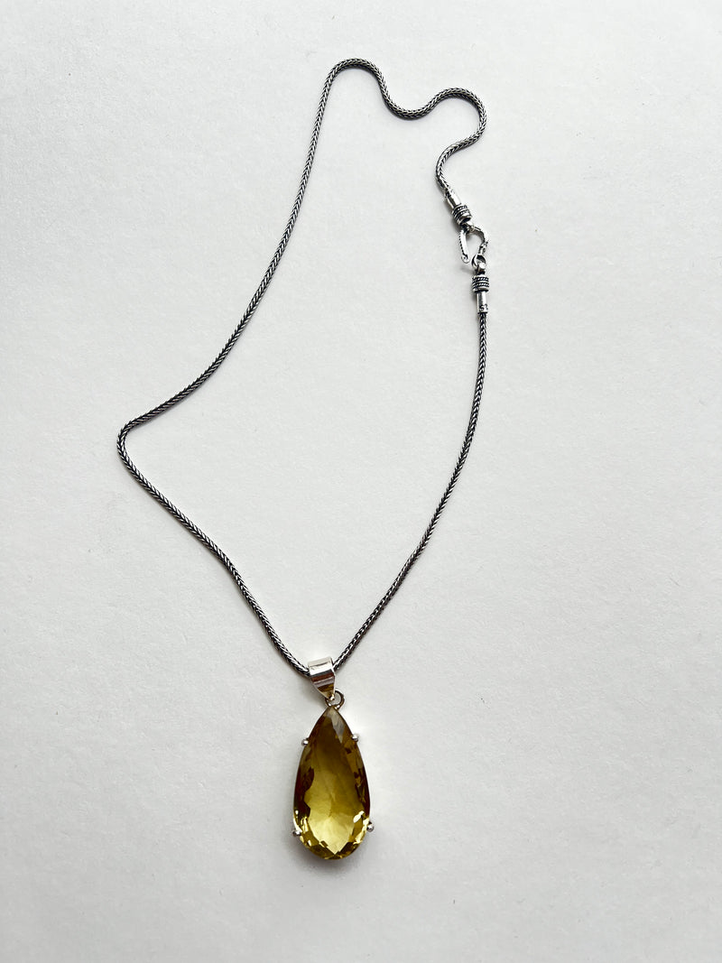 Lemon Quarts Pendant on Silver Chain | Filia