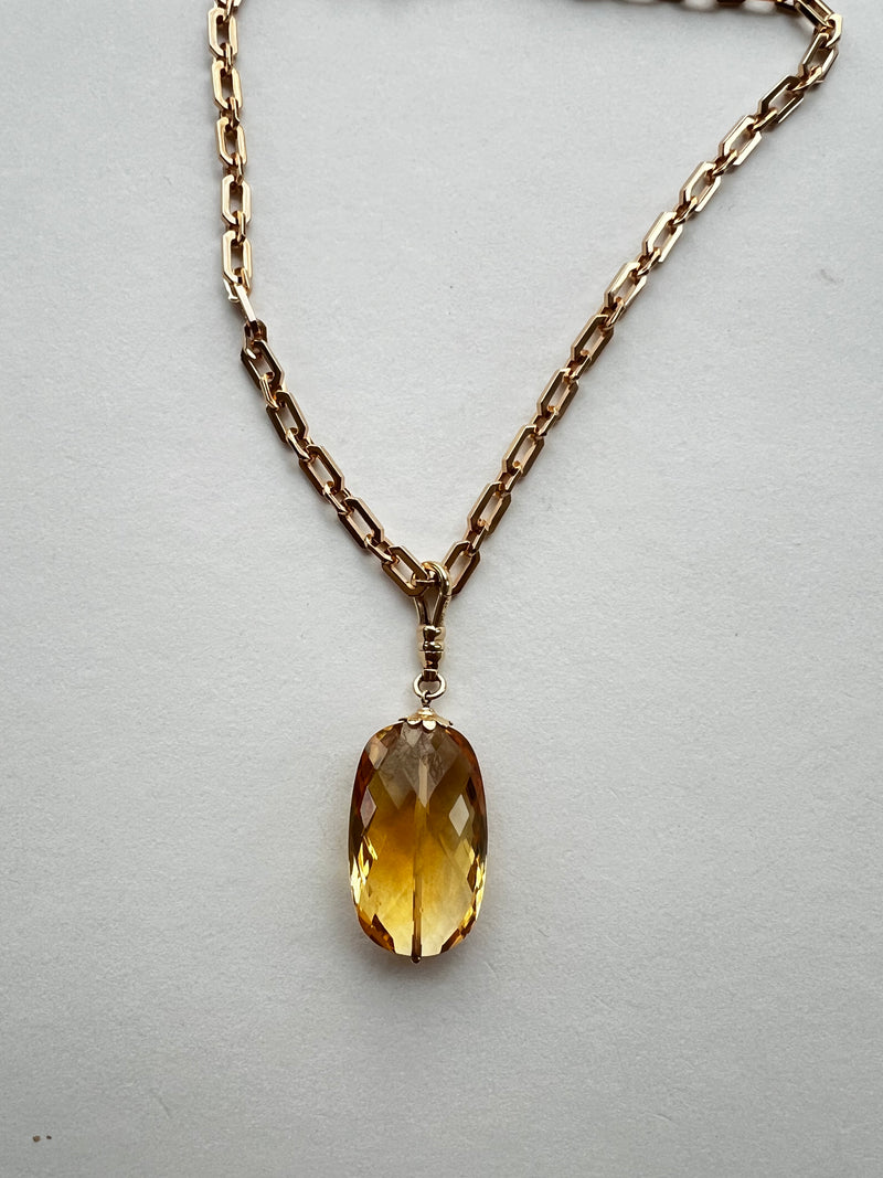 Yellow Citron Pendant on Gold Chain | Kira