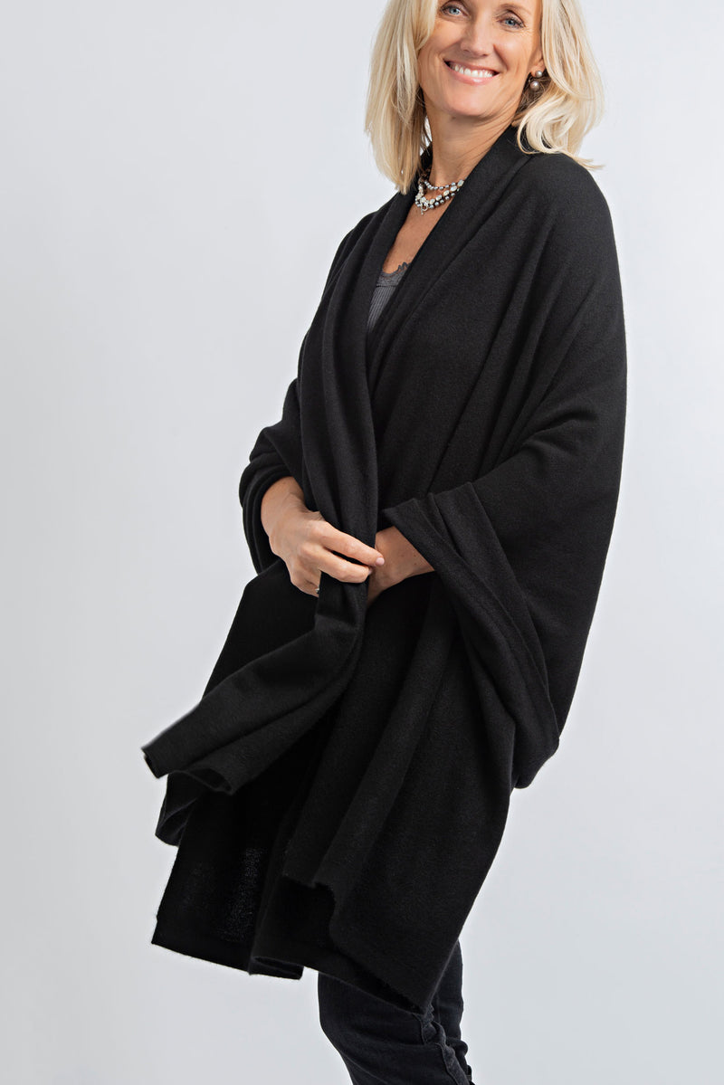 100% Cashmere Blanket Wrap | Black